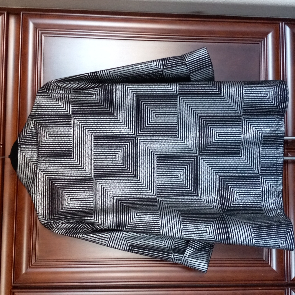 Jacket - Picture 2 of 3